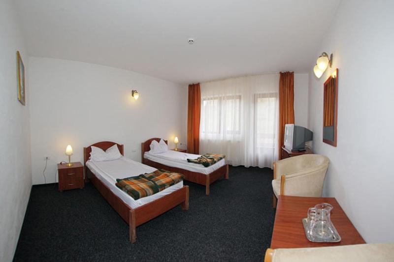 Hotel Paltinis Statiunea Quarto foto