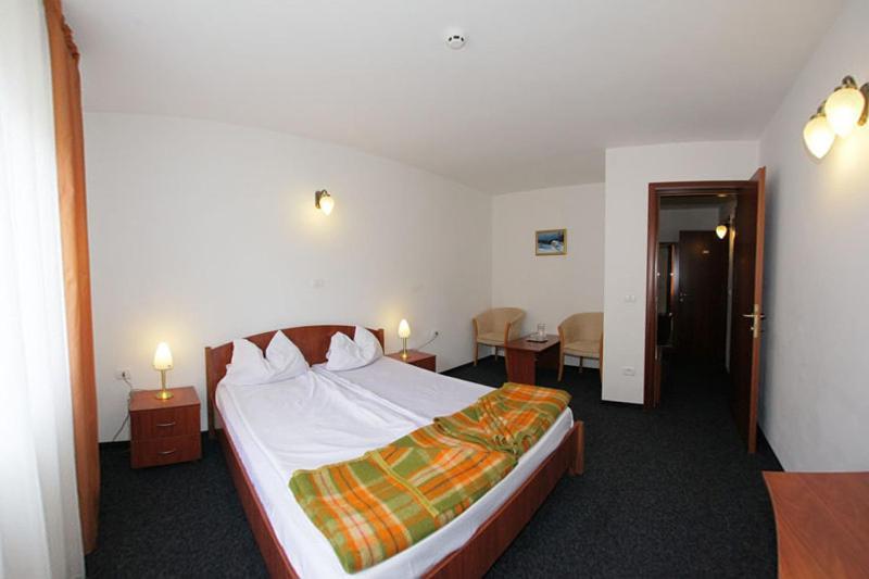 Hotel Paltinis Statiunea Quarto foto