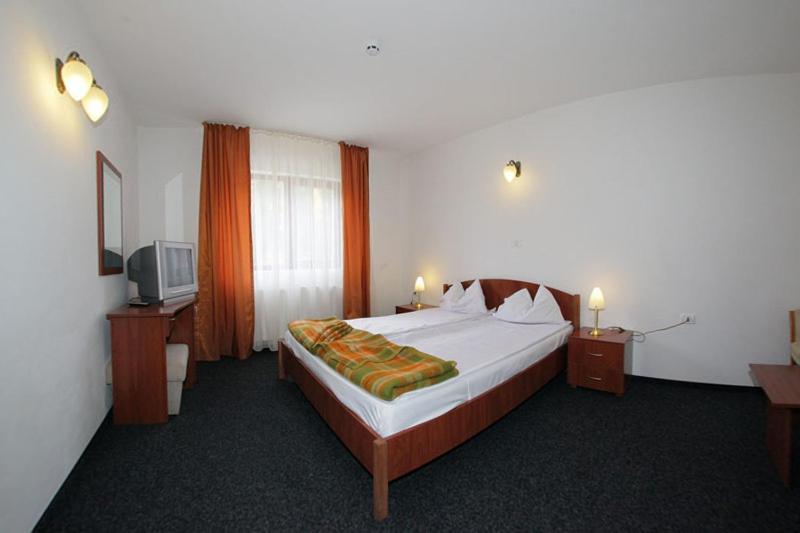Hotel Paltinis Statiunea Quarto foto